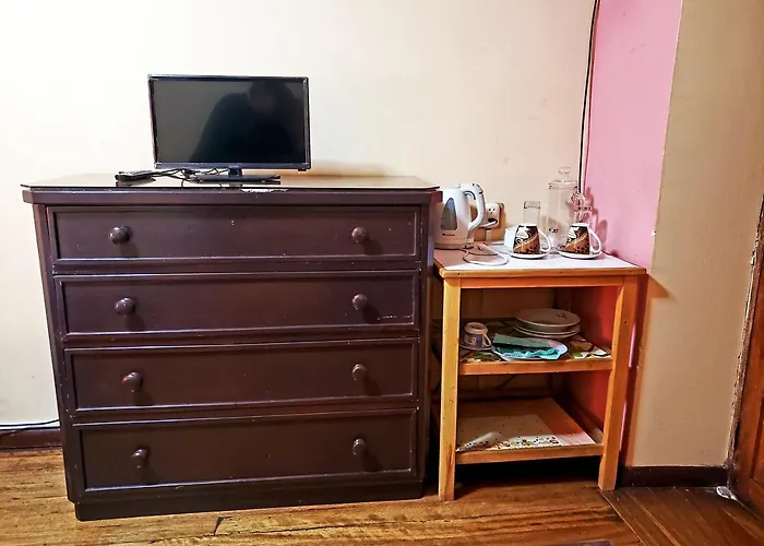 Hostel La Nuit Home *